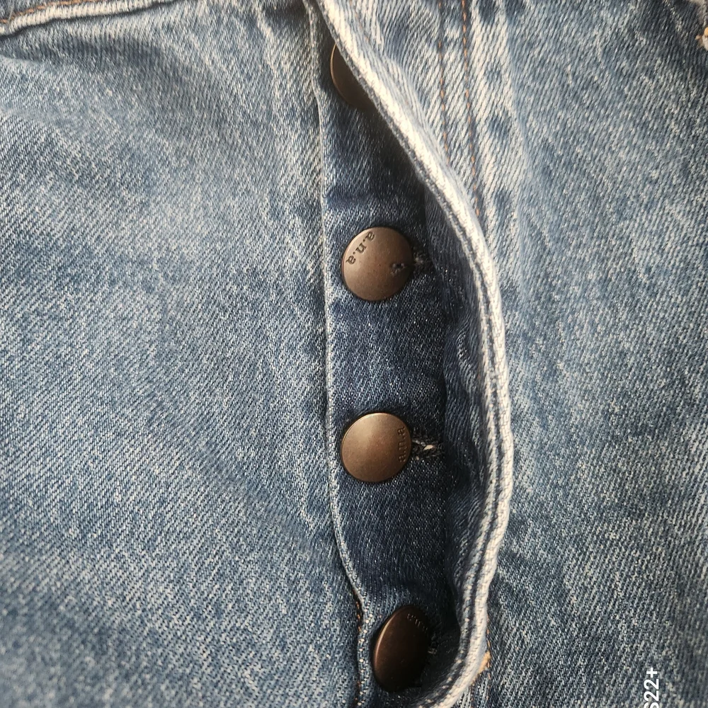 a.n.a Blue Jean Shorts Distressed Raw Hem - Picture 5 of 7